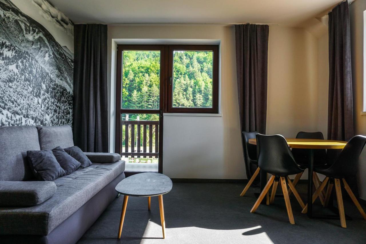 Apartmany Sport & Ski Valča Zewnętrze zdjęcie