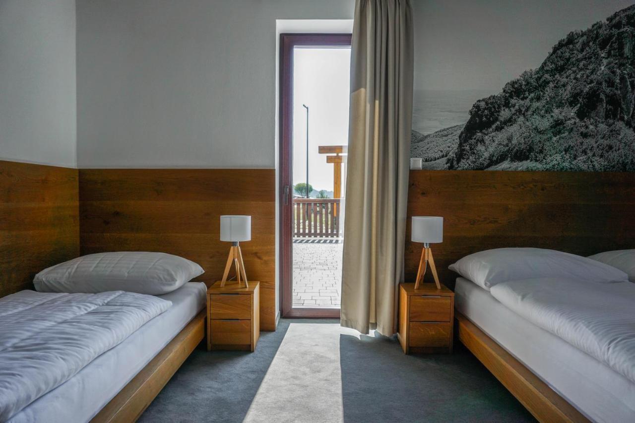 Apartmany Sport & Ski Valča Zewnętrze zdjęcie