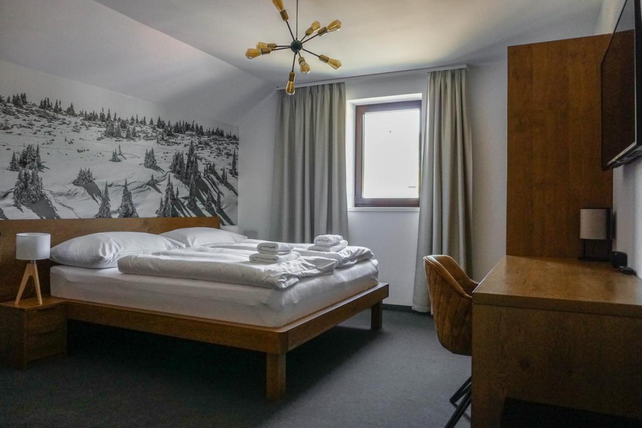 Apartmany Sport & Ski Valča Zewnętrze zdjęcie