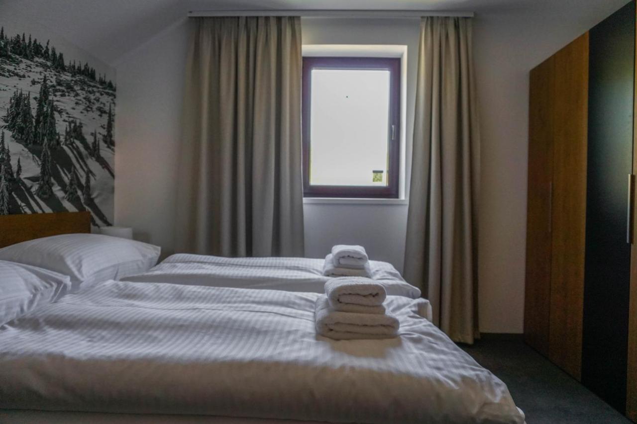 Apartmany Sport & Ski Valča Zewnętrze zdjęcie